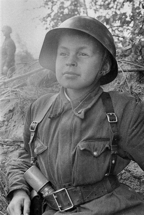 29 Vintage Photos Of Child Soldiers In World War Ii ~ Vintage Everyday