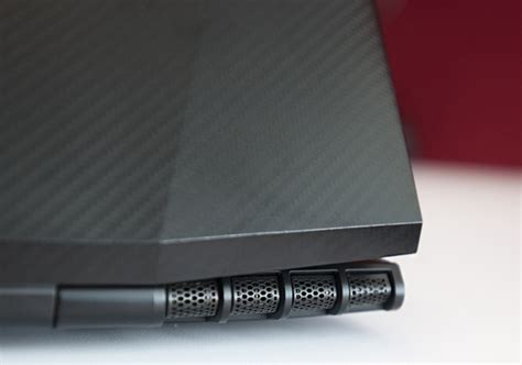 Lenovo Y40 Review An Understated 1000 14 Inch Gaming Laptop Pcworld