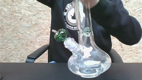 How To Fill A Bong Perfect Water Level
