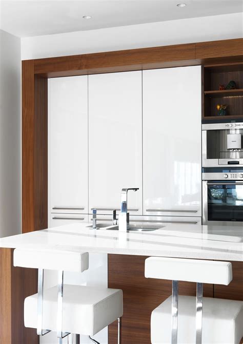 See more ideas about high gloss kitchen, kitchen design, modern kitchen. Hans Krug - Modern Cabinet Designs - Kitchen Cabinets ...