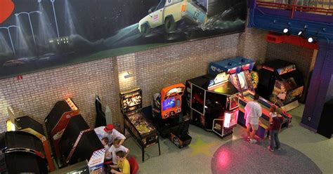 Pizza Planet Dining Areas And Arcade Photo 6 Of 8