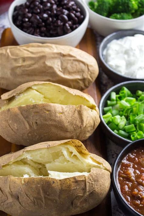 Dec 15, 2018 · pierce with a fork on all sides. Baked Potato Bar Ideas - Entertaining On A Budget ...