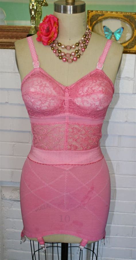 Vintage 50s60s Open Bottom Girdle With Garter Clips Pinup Photography Lingerie Pink Size Ml
