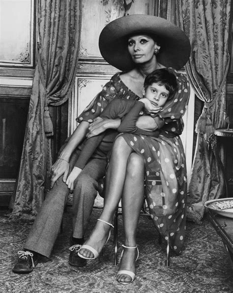 Sophia Loren And Son Edoardo Ponti Famous Portrait Photographers