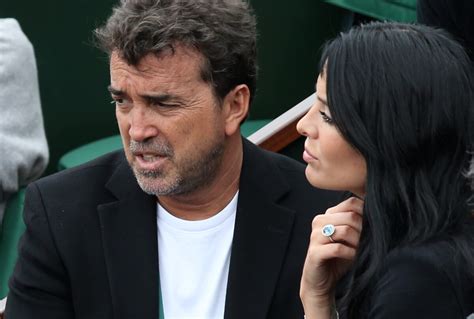 Photo Arnaud Lagardère et sa femme Jade Foret People aux Internationaux de France de tennis