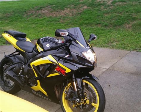 The more i ride it, and the more i read about it, the more i love it!! 2006 Suzuki Gsxr Yellow Motorcycles for sale