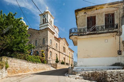 Οικοπεδο 854τμ,εντοσ σχεδιου,επιπεδο,σδ 1.2 και σκ 0,6 με προσοψη 23μ και. ΝΑΟΙ ΣΤΗ ΜΑΝΗ: ΚΑΜΠΟΣ, ΑΓΙΑ ΒΑΡΒΑΡΑ