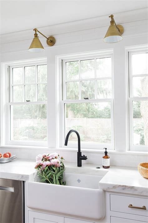 Here are the best kitchen faucets. Pin by Siobhan Gallahue LaCreta on White Kitchen | Black ...
