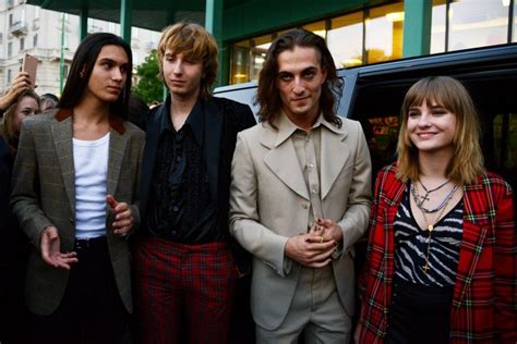 Discover its members ranked by popularity, see when it formed, view trivia italian rock band that rose to prominence after competing on the eleventh season of x factor italia. Maneskin, nomi dei membri della band di Damiano