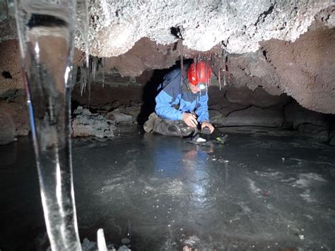 Theres A Massive Icy Underworld Hiding Inside One Of Hawaiis