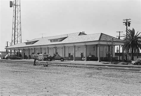 Southern Pacific Depot At El Centro California Southern P Flickr