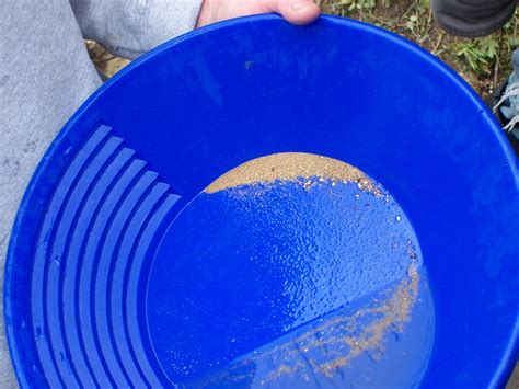 Gold Panning Utah A Guide To Gold Panning In Utah