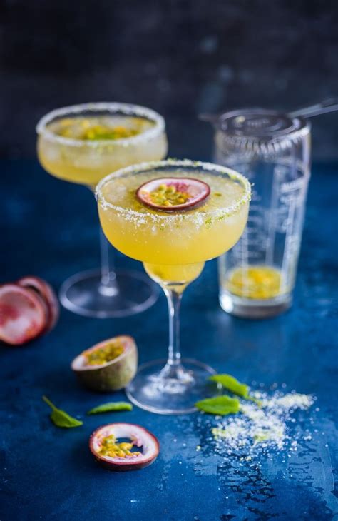 this sparkling passion fruit margarita recipe must be on your all time favorite cocktail list