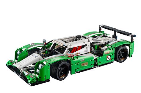 Lego Technic 24 Hours Race Car Detailed V8 Engine With Moving Pistons
