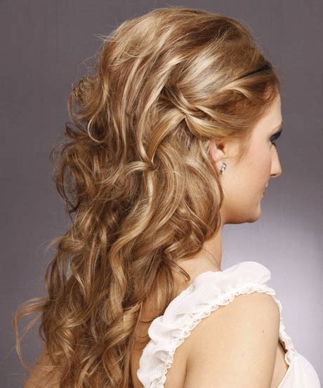 Prom Hairstyles Down Curly