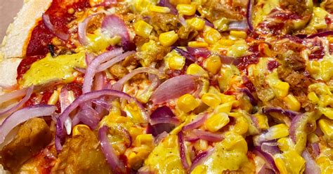 Cazip fırsatlarla online pizza siparişi vermek için hemen tıkla! Getestet: Vegan BBQ Pizza von Dominos!