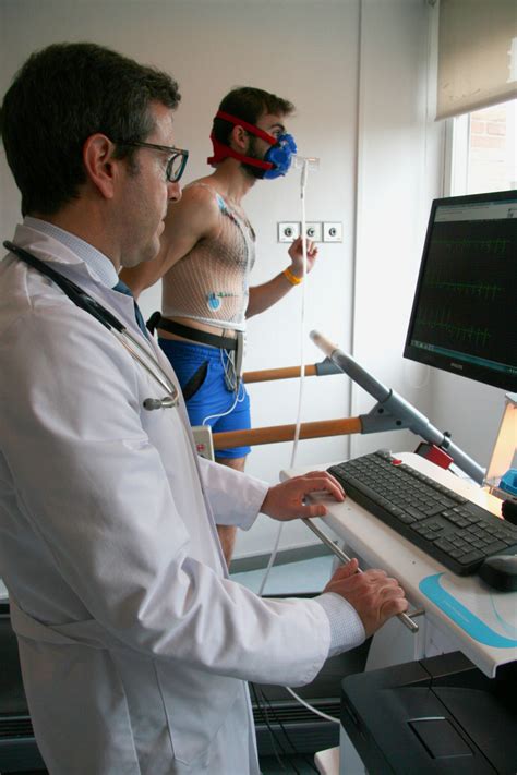la jiménez díaz fomenta el deporte entre sus pacientes en la nueva unidad de cardiología