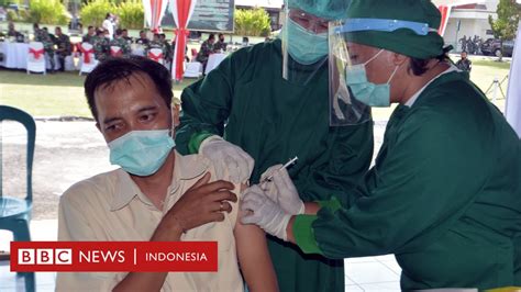 Vaksin Covid 19 Keragu Raguan Tenaga Kesehatan Untuk Disuntik Vaksin