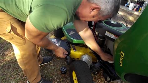 What kind of oil in motor. Husqvarna lawn mower oil change