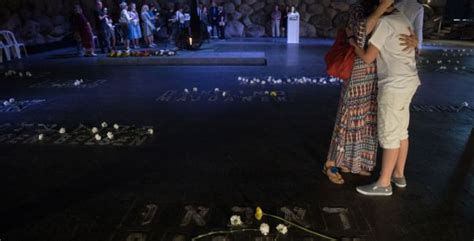 אלו היו ההשגות של דור. ישראל מרכינה ראש: מתייחדים עם ששת המיליונים - סרוגים