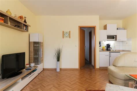 Ihre buchungsanfrage >> hotel & pension buchen HAUS POMMERN - 2-Zimmer-Ferienwohnung Wohnung 2 - Ahlbeck ...