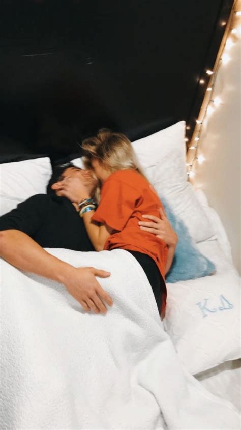 Cute love couple cute couple videos cute couple pictures cute love songs best couple cute couples kissing cute couples goals couples in read a sweet, cute & true collection of couple quotes that will strengthen your relationship. Pin by 🤑🤑 on couples | Couple goals teenagers, Cute ...