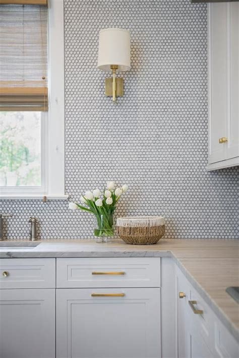 Amazing real simple rolling kitchen island in white february 16, 2021. White kitchen with gray quartzite counters and white penny ...