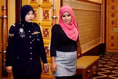 Kanun prosedur jenayah (akta 593) bila polis penghulu boleh menangkap tanpa waran para 1 (f) 7. Penganjur Program Sentuh Anjing Syed Azmi Hilang ...