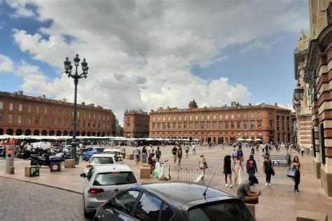 Toulouse Pour Les F Tes De No L L Acc S Au Parking Du Capitole Va