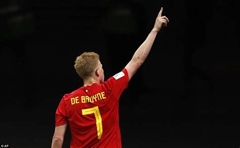 Look how good kevin de bruyne plays for belgium! Brazil 1-2 Belgium: Kevin De Bruyne wins World Cup quarter ...