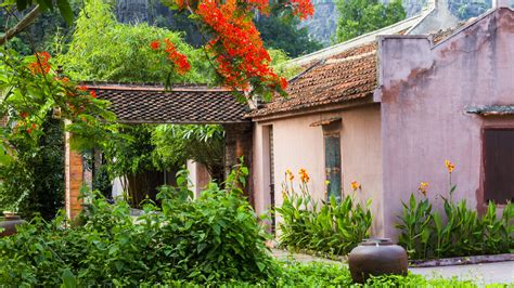 Cheap car rentals in Haiphong, Vietnam | Kiwi.com