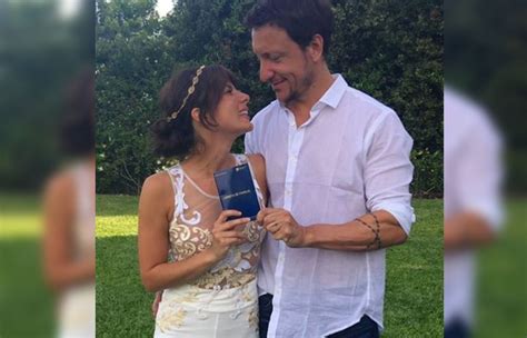 Gimena accardi y su pareja, nicolás vázquez, estaban alojados en el edificio de 12 pisos que se derrumbó parcialmente en la madrugada nosotros estamos bien, gracias por preocuparse, escribió gimena en una historia de instagram mientras que nico compartió: El casamiento secreto de Nico Vázquez y Gimena Accardi