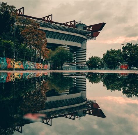 It is leased to both inter and milan. Inter Milan Tickets - Zo koop je kaarten - Voetbalreistips