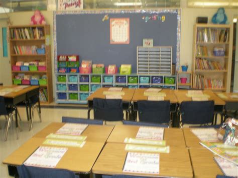 Third Grade Love Classroom Pictures