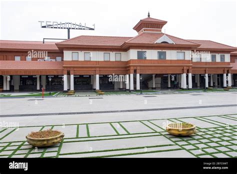 Cochin International Airport Kochi Kerala India Stock Photo Alamy