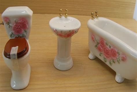 Pink Roses Bathroom Set Dollhouses And More
