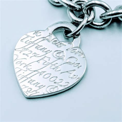 Tiffany And Co 5th Avenue New York Notes Heart Charm Bracelet 8 ⋆