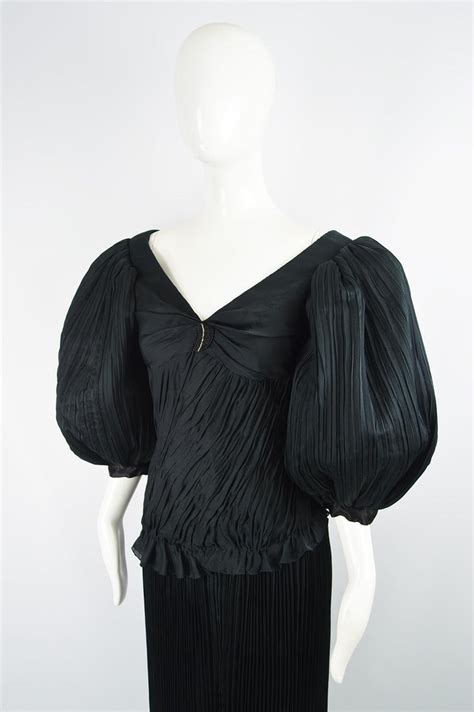 Emanuel Ungaro Haute Couture Black Fortuny Pleat Silk Huge Balloon