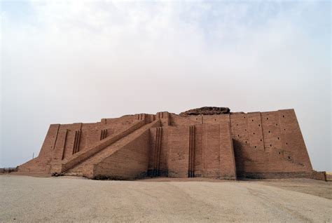 Great Ziggurat Of Ur Spectacular Ancient City
