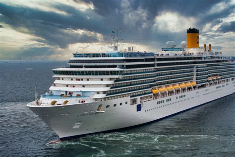 Best European Cruises Top 5 Vacations At Sea According To Experts