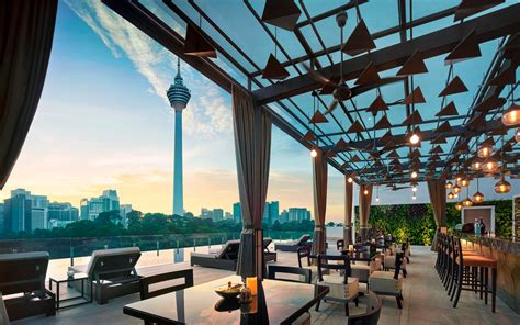 Located just opposite the kuala lumpur convention centre and aquaria klcc, we are also just less then 5 minutes from klcc suria shopping mall, pavilion. 7 Luxury Hotels With A View Of KL's Iconic Towers | Tatler ...
