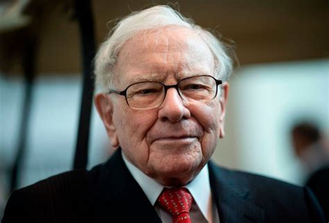 Warren Buffett Praises Performance But Offers No Surprises In Annual