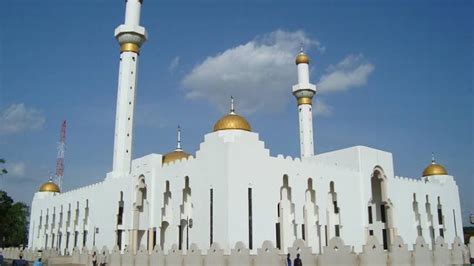 The Nigerian Mosque Minna Central Mosque The Muslim Voice Nigeria