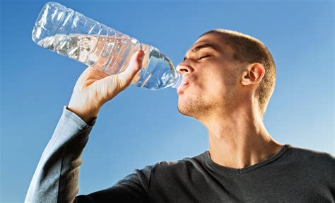 ¿cuáles Son Las Funciones Que El Agua Cumple En Nuestro Cuerpo Y Por