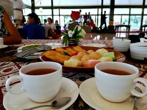 Dial +62 274 488488 for more royal perks. Royal Ambarrukmo Yogyakarta: A taste of royal legacy