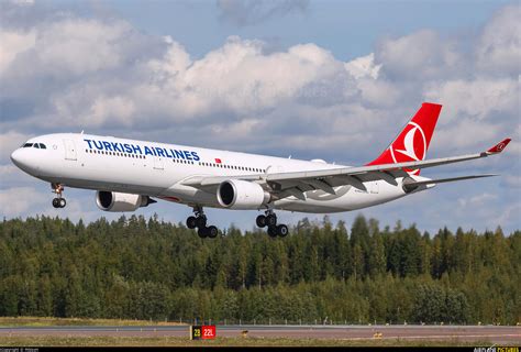 Tc Joh Turkish Airlines Airbus A330 300 At Helsinki Vantaa Photo