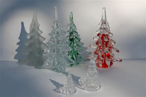 Vintage Glass Christmas Trees Green And Red Art Glass Frosted And Clear
