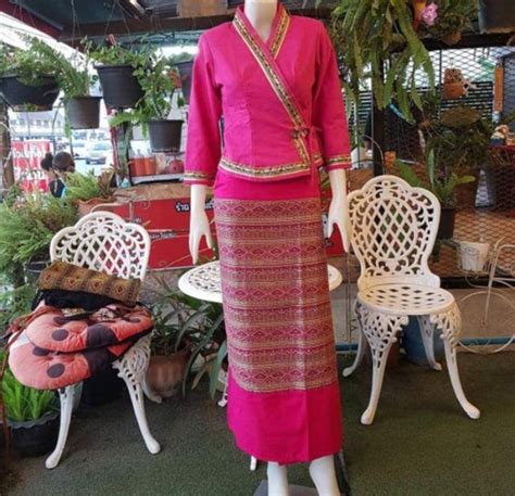beautiful thai traditional costume for women thai vintage etsy