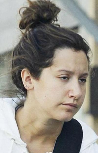 Ashley Tisdale Without Makeup Celebs Without Makeup Without Makeup