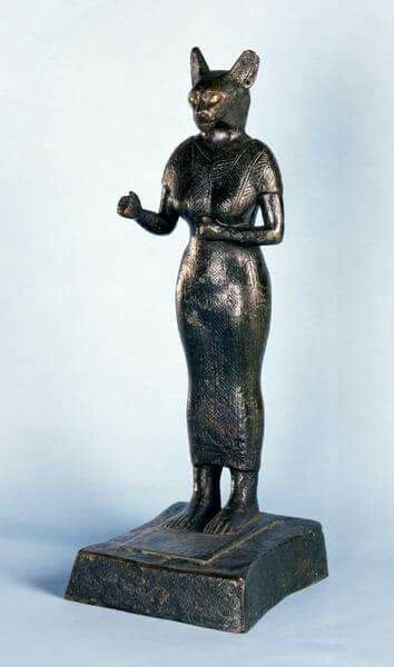 Bronze Statue Of The Goddess Bastetlate Period Ca 715 332 Bc